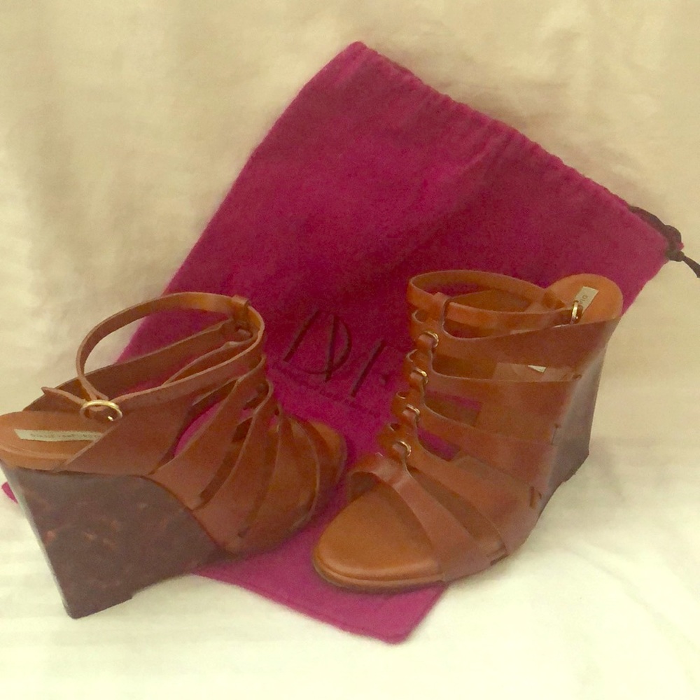 Dian Von Furstenberg Wedge - tortoise wedge heel.
